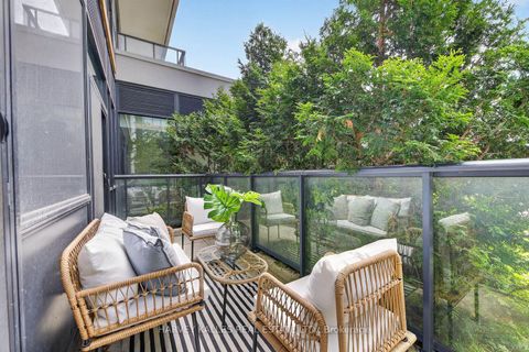 Photo 20 at 214 - 1603 Eglinton Avenue W, Oakwood Village, Toronto