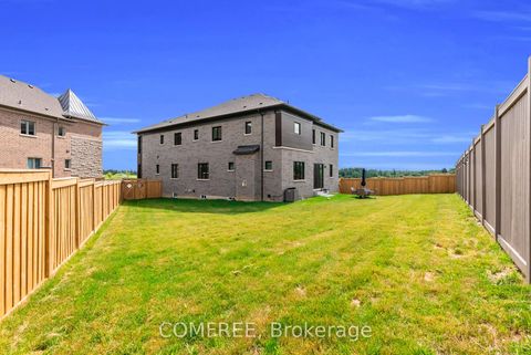 Photo 2 at 35 Ogilvie Street, Vellore Village, Vaughan
