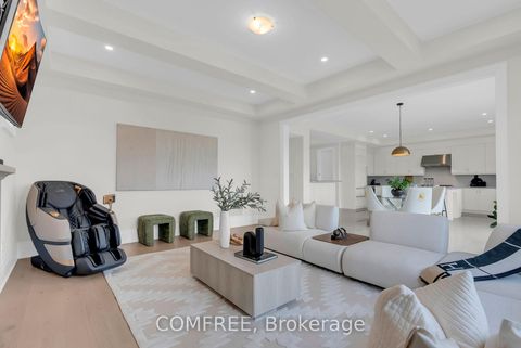 Photo 13 at 35 Ogilvie Street, Vellore Village, Vaughan