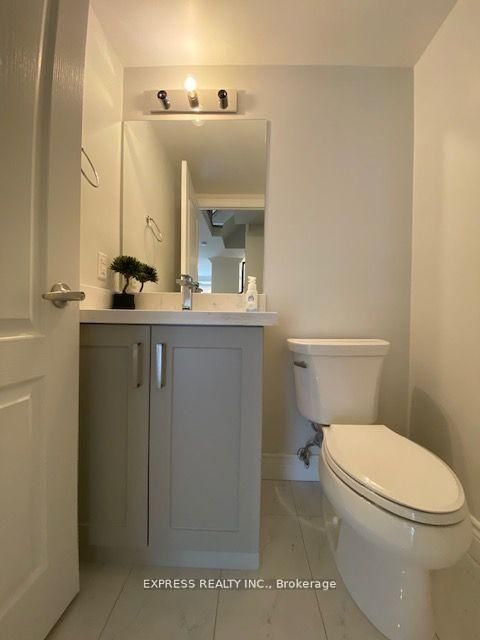 Photo 6 at 1639 - 28 Sommerset Way, Willowdale East, Toronto