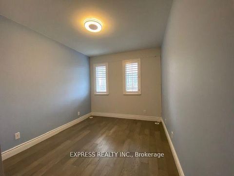 Photo 16 at 1639 - 28 Sommerset Way, Willowdale East, Toronto