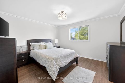 Photo 15 at 18 Castille Crescent, Keswick South, Georgina