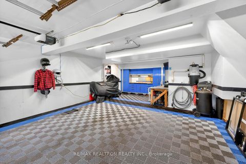 Photo 28 at 18 Castille Crescent, Keswick South, Georgina