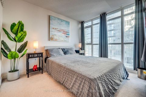 Photo 12 at 1605 - 21 Iceboat Terrace, Waterfront Communities C1, Toronto