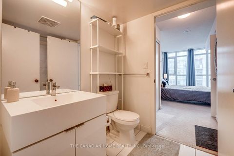 Photo 17 at 1605 - 21 Iceboat Terrace, Waterfront Communities C1, Toronto