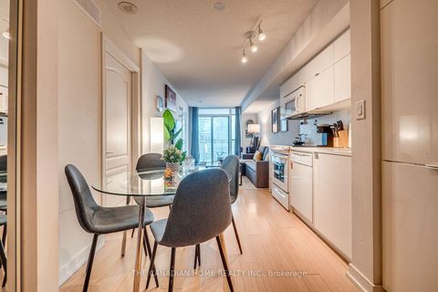 Photo 32 at 1605 - 21 Iceboat Terrace, Waterfront Communities C1, Toronto