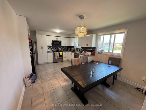 Photo 7 at 18 Clubhouse Court, Jane Heights, Toronto