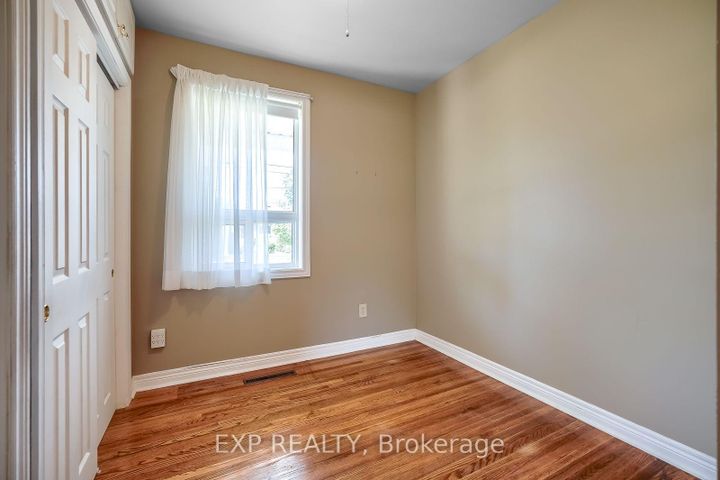 Photo 13 at 1141 Haig Boulevard, Lakeview, Mississauga