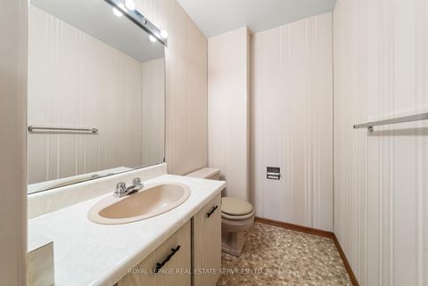 Photo 22 at 67 Mintwood Drive, Steeles, Toronto