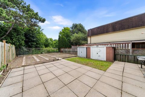 Photo 32 at 67 Mintwood Drive, Steeles, Toronto