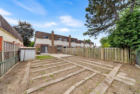 Photo 34 at 67 Mintwood Drive, Steeles, Toronto
