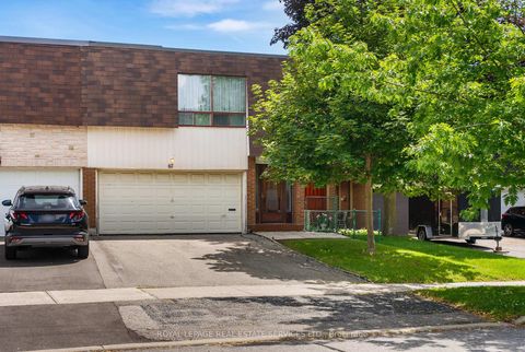 Photo 36 at 67 Mintwood Drive, Steeles, Toronto