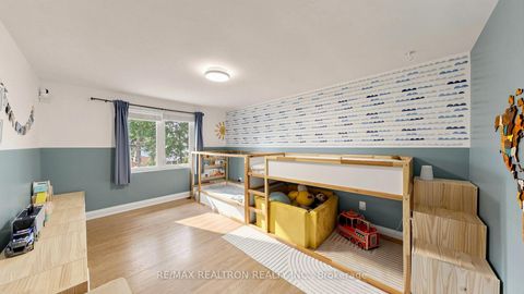 Photo 25 at 60 Kimberdale Crescent, L'Amoreaux, Toronto