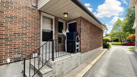 Photo 39 at 60 Kimberdale Crescent, L'Amoreaux, Toronto