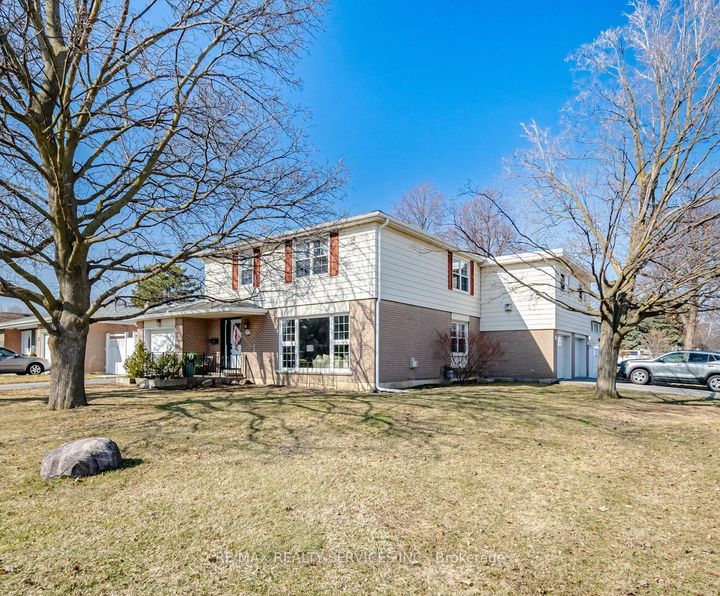 Photo 0 at 15 Braemar Drive, Avondale, Brampton