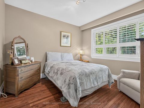 Photo 17 at 105 Palm Drive, Clanton Park, Toronto