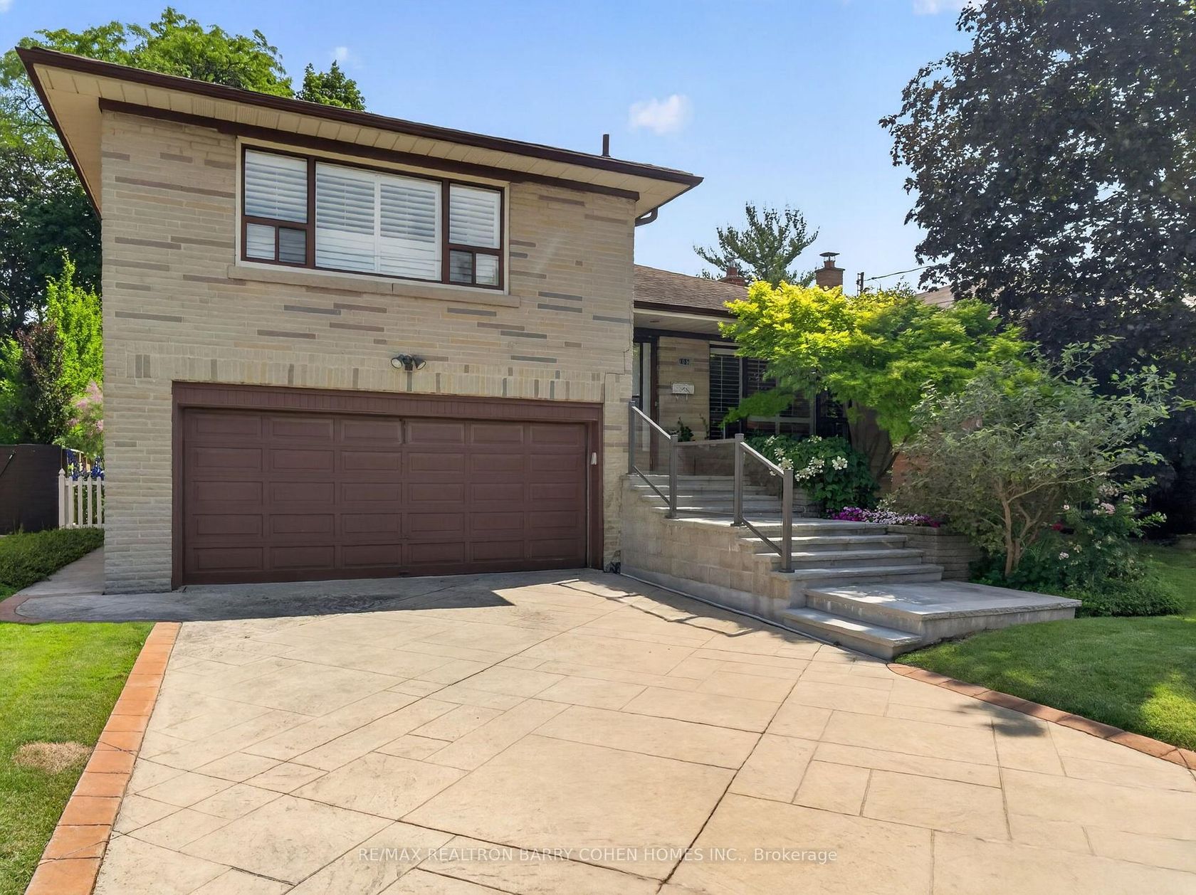 105 Palm Drive, Clanton Park, Toronto 