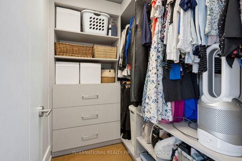 Photo 21 at 39 Wilmington Avenue, Bathurst Manor, Toronto