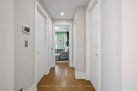 Photo 24 at 39 Wilmington Avenue, Bathurst Manor, Toronto