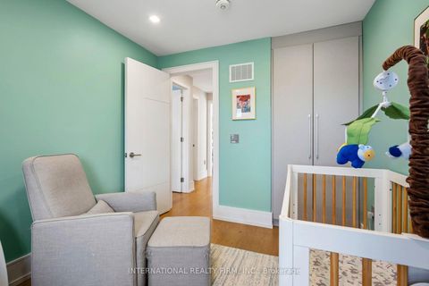 Photo 29 at 39 Wilmington Avenue, Bathurst Manor, Toronto