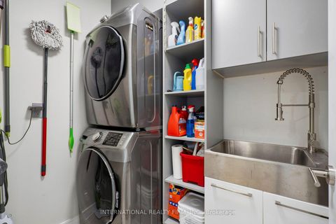 Photo 30 at 39 Wilmington Avenue, Bathurst Manor, Toronto