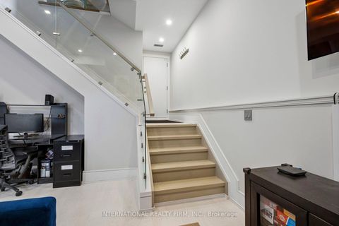 Photo 31 at 39 Wilmington Avenue, Bathurst Manor, Toronto