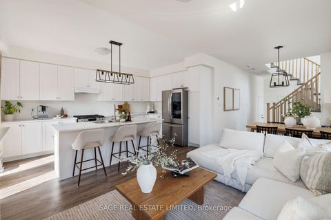 Photo 14 at 199 Tango Crescent, Woodland Hill, Newmarket