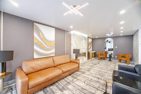 Photo 4 at 302 - 100 Canyon Avenue, Bathurst Manor, Toronto