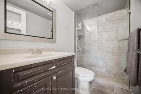 Photo 30 at 302 - 100 Canyon Avenue, Bathurst Manor, Toronto