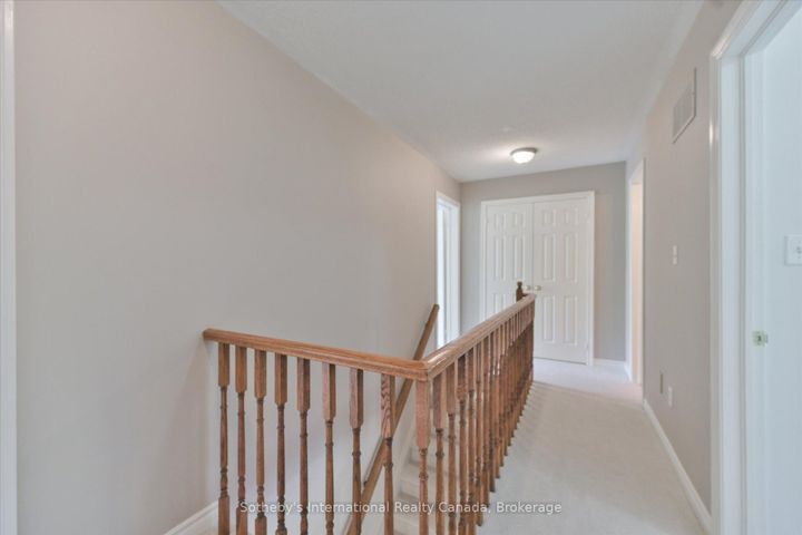 Photo 23 at 41 - 300 Ravineview Way, WC Wedgewood Creek, Oakville