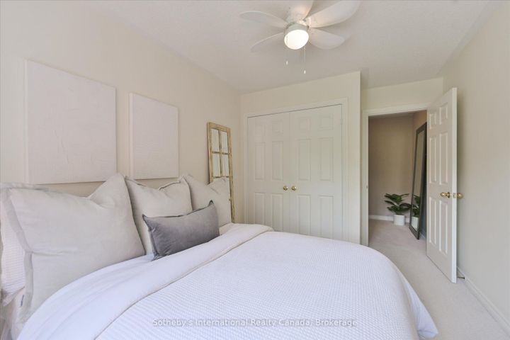 Photo 32 at 41 - 300 Ravineview Way, WC Wedgewood Creek, Oakville