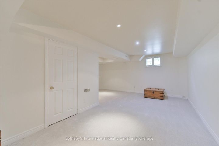 Photo 37 at 41 - 300 Ravineview Way, WC Wedgewood Creek, Oakville