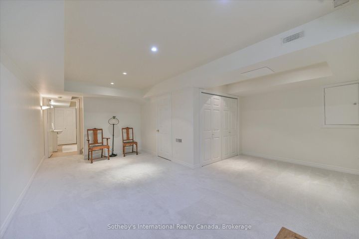 Photo 38 at 41 - 300 Ravineview Way, WC Wedgewood Creek, Oakville