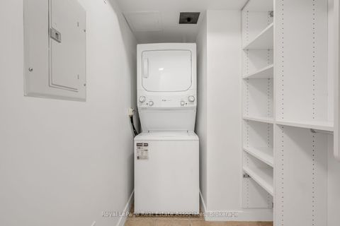 Photo 8 at 706 - 4 Elsinore Path, New Toronto, Toronto