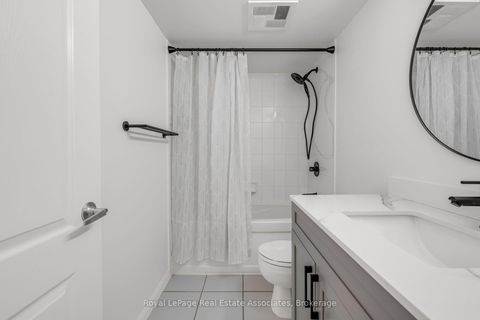 Photo 20 at 706 - 4 Elsinore Path, New Toronto, Toronto