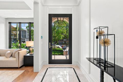 Photo 1 at 204 Forest Hill Road, Forest Hill South, Toronto