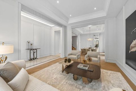 Photo 4 at 204 Forest Hill Road, Forest Hill South, Toronto