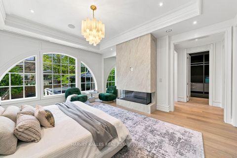 Photo 21 at 204 Forest Hill Road, Forest Hill South, Toronto
