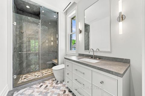 Photo 28 at 204 Forest Hill Road, Forest Hill South, Toronto