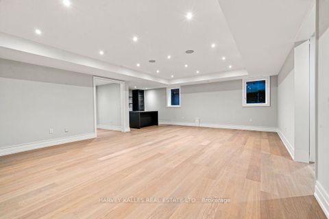 Photo 41 at 204 Forest Hill Road, Forest Hill South, Toronto