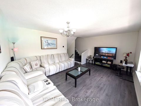 Photo 11 at 116 - 1793 Martin Grove Road, Jamestown, Toronto