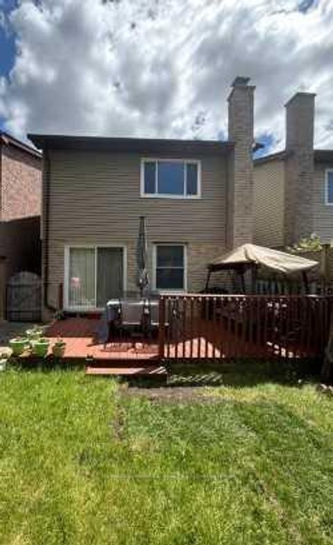 Photo 19 at 163 Mabley Crescent, Lakeview Estates, Vaughan