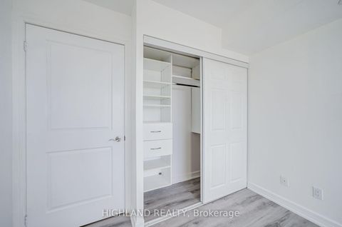 Photo 11 at 1002 - 18 Harrison Garden, Willowdale East, Toronto