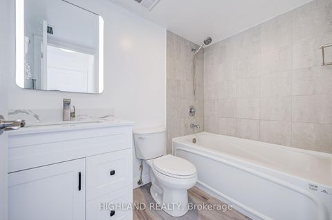 Photo 12 at 1002 - 18 Harrison Garden, Willowdale East, Toronto