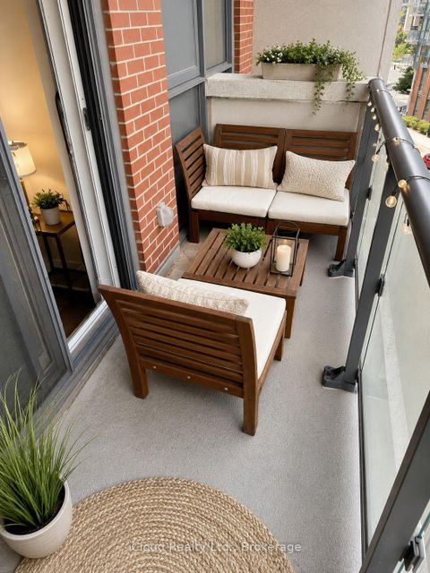 Photo 7 at 638 - 38 Iannuzzi Street, Niagara, Toronto