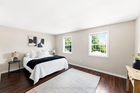 Photo 31 at 6 Gilmour Drive, Central, Ajax