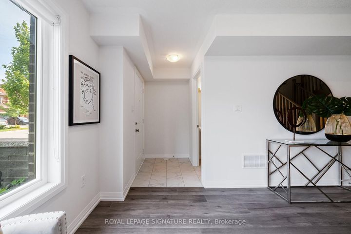 Photo 4 at 63 George Kirby Street, Patterson, Vaughan