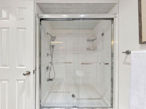 Photo 29 at 60 Tangle Briar Way, Bayview Village, Toronto