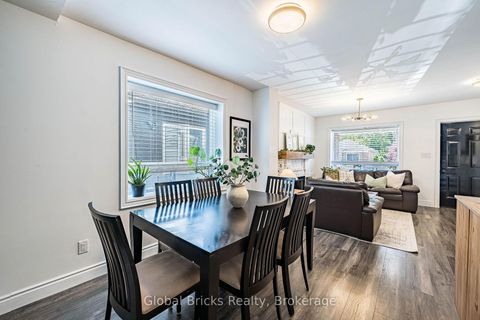 Photo 11 at 19 Elward Boulevard, Oakridge, Toronto