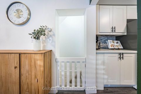 Photo 23 at 19 Elward Boulevard, Oakridge, Toronto